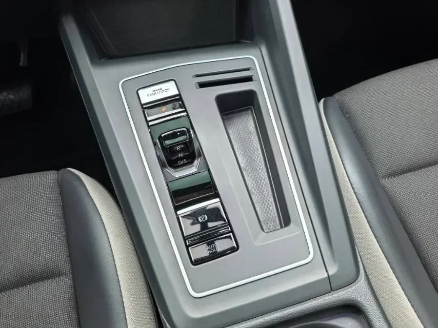 2021 Volkswagen Golf 1.4T 150HP L4 7DCT,autocango,china used car exporter,china ev exporter,chinese used car exporter,chinese used ev exporter