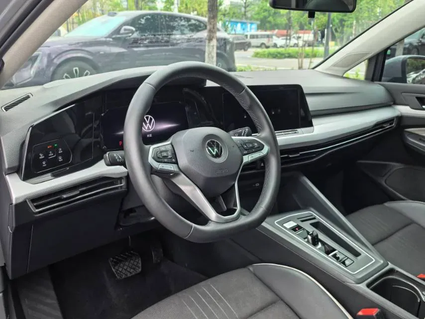 2021 Volkswagen Golf 1.4T 150HP L4 7DCT,autocango,china used car exporter,china ev exporter,chinese used car exporter,chinese used ev exporter