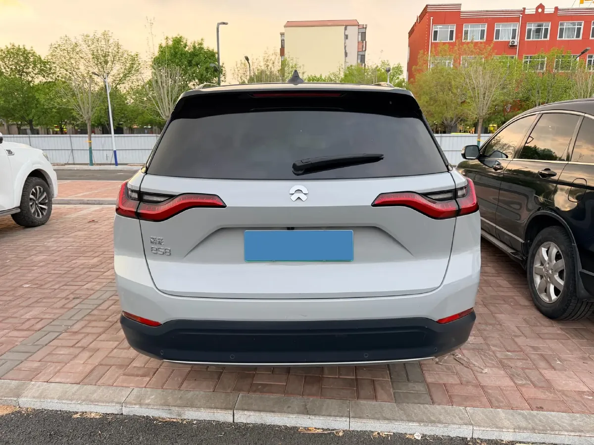 2018 NIO ES8 BEV 70KWH,autocango,china used car exporter,china ev exporter,chinese used car exporter,chinese used ev exporter