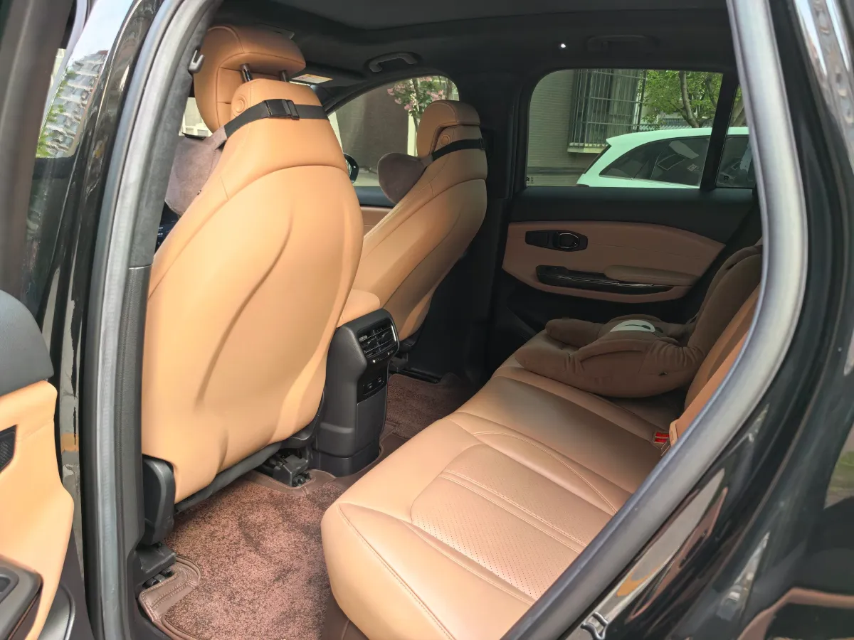 2020 NIO ES6 BEV 70KWH,autocango,china used car exporter,china ev exporter,chinese used car exporter,chinese used ev exporter