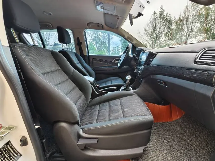 2018 Isuzu Mu-X 1.9T 163HP L4 6AT,autocango,china used car exporter,china ev exporter,chinese used car exporter,chinese used ev exporter