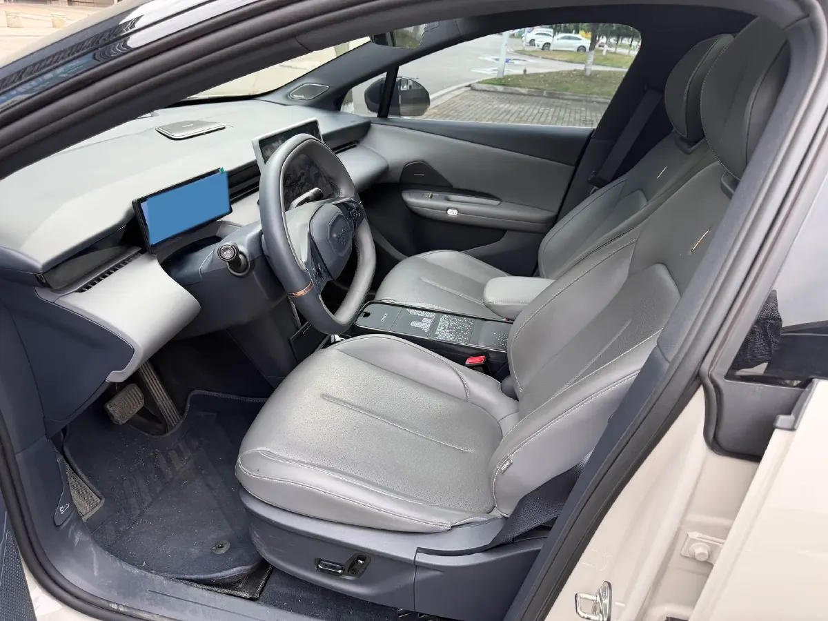 2025 Jetour Freeman 1.5T 184HP L4 7DCT,autocango,china used car exporter,china ev exporter,chinese used car exporter,chinese used ev exporter