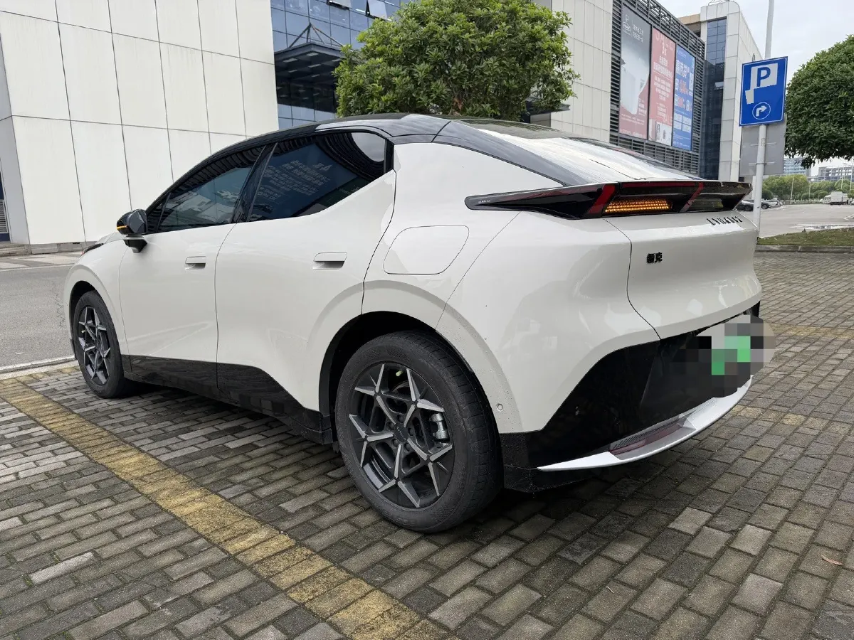 2025 Jetour Freeman 1.5T 184HP L4 7DCT,autocango,china used car exporter,china ev exporter,chinese used car exporter,chinese used ev exporter