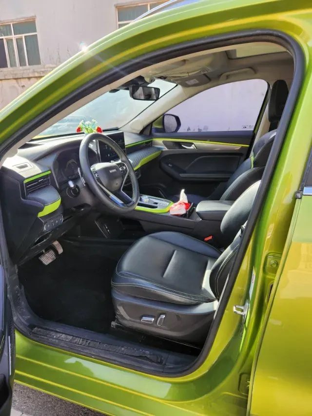 2021 Haval Jolion 1.5T 150HP L4 7DCT,autocango,china used car exporter,china ev exporter,chinese used car exporter,chinese used ev exporter