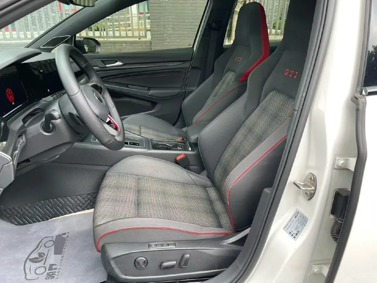 2021 Honda CR-V 1.5T 193HP L4 CVT,autocango,china used car exporter,china ev exporter,chinese used car exporter,chinese used ev exporter