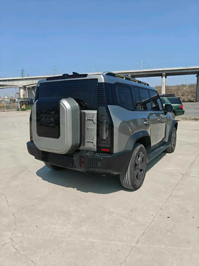 2023 Jetour Traveller 1.5T 184HP L4 7DCT,autocango,china used car exporter,china ev exporter,chinese used car exporter,chinese used ev exporter