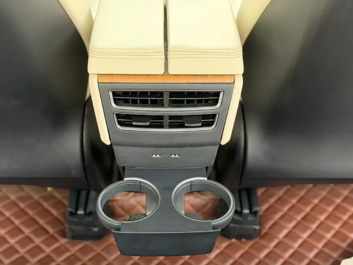 2017 Tesla Model X BEV 100KWH,autocango,china used car exporter,china ev exporter,chinese used car exporter,chinese used ev exporter