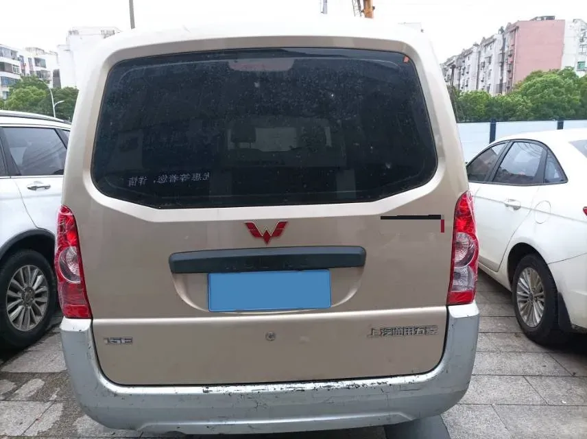 2019 WuLing RongGuang 1.5L 107HP L4 5MT,autocango,china used car exporter,china ev exporter,chinese used car exporter,chinese used ev exporter