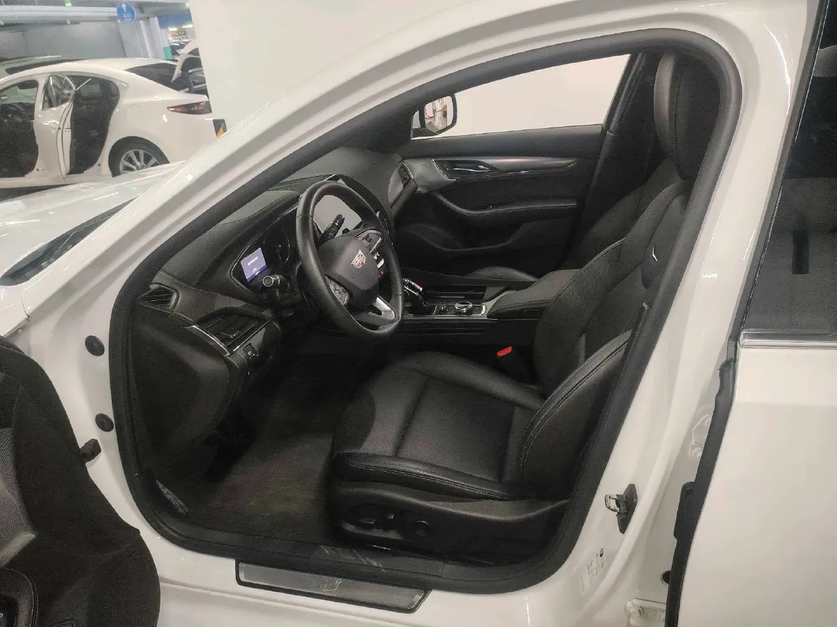 2022 Cadillac CT5 2.0T 237HP L4 10AT,autocango,china used car exporter,china ev exporter,chinese used car exporter,chinese used ev exporter