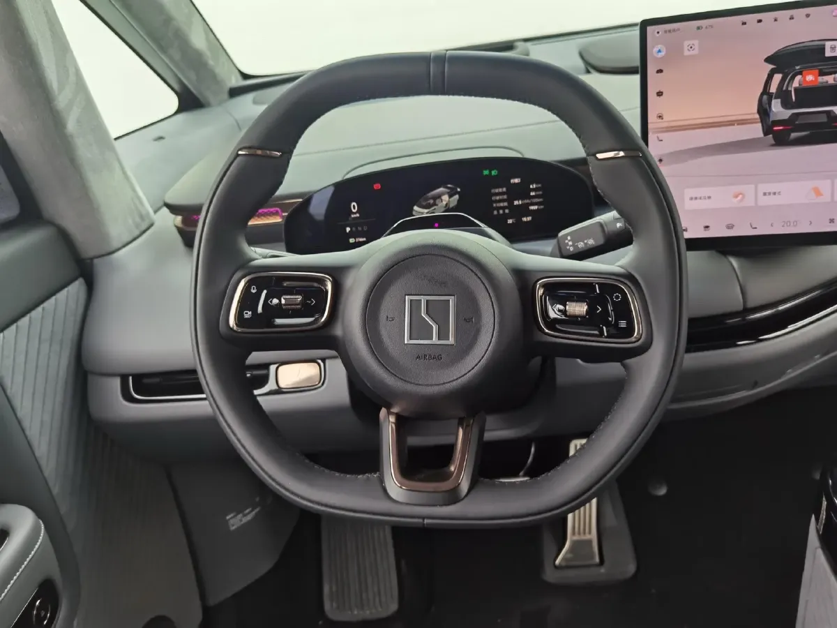 2025 Zeekr MIX BEV 76KWH,autocango,china used car exporter,china ev exporter,chinese used car exporter,chinese used ev exporter