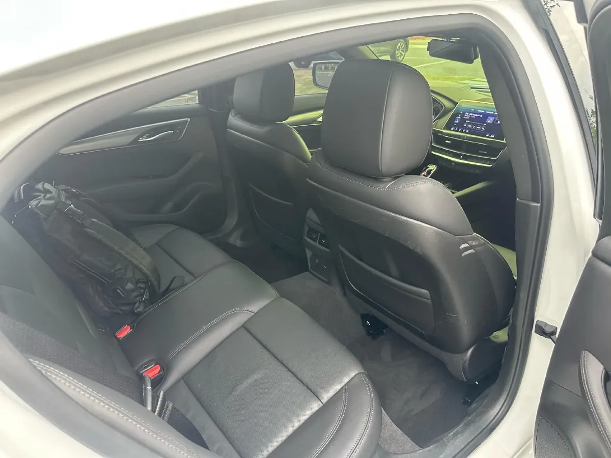 2022 Cadillac CT5 2.0T 237HP L4 10AT,autocango,china used car exporter,china ev exporter,chinese used car exporter,chinese used ev exporter