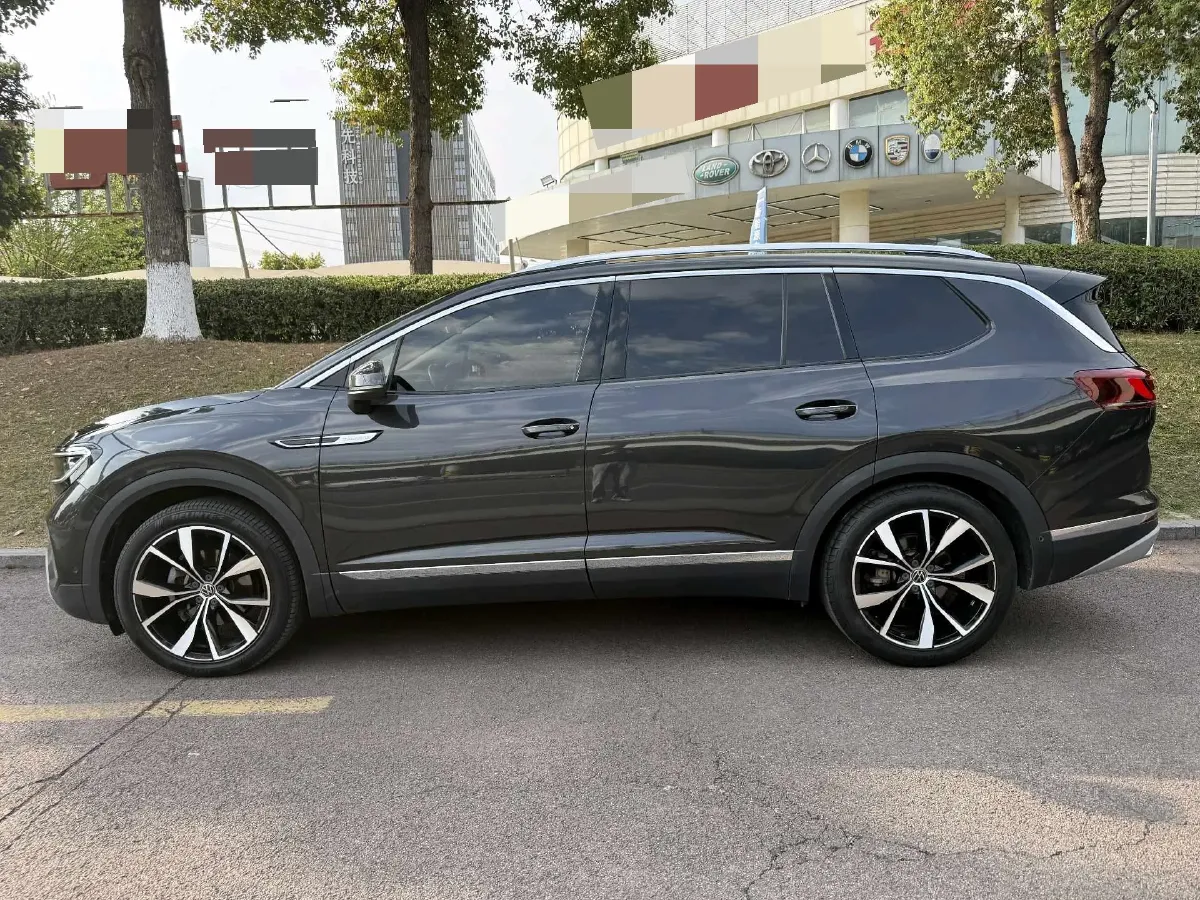 2021 Volkswagen Talagon 2.5T 299HP V6 7DCT,autocango,china used car exporter,china ev exporter,chinese used car exporter,chinese used ev exporter