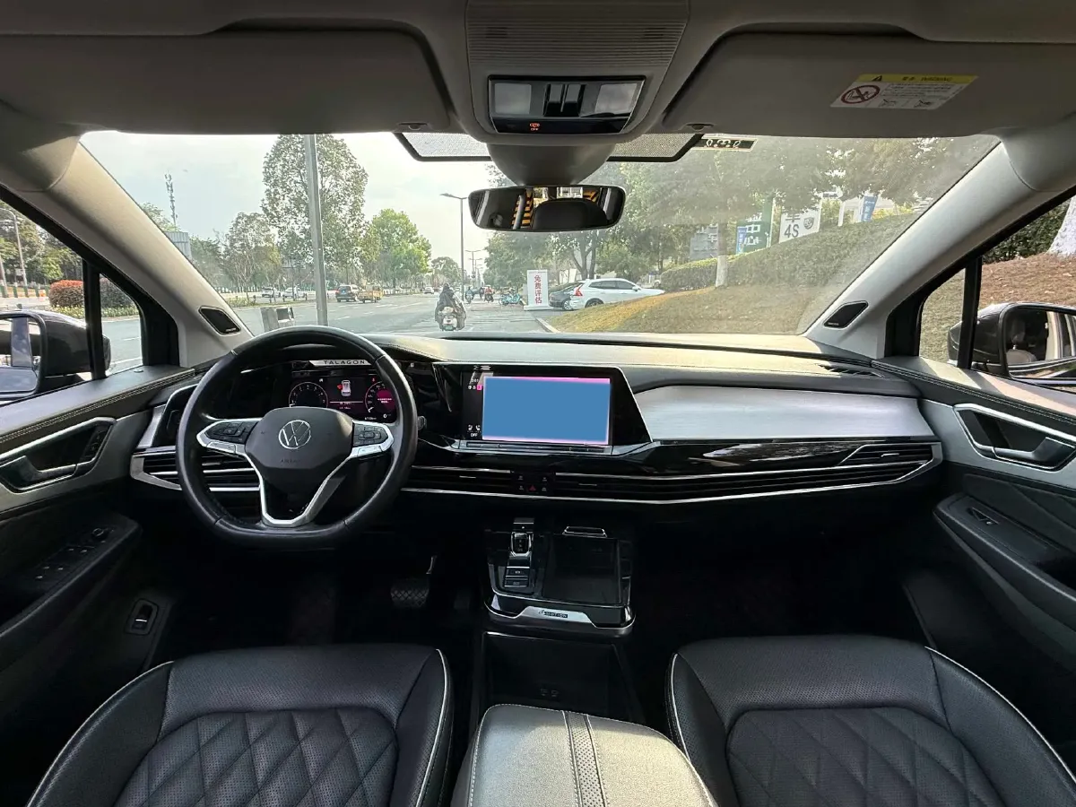 2021 Volkswagen Talagon 2.5T 299HP V6 7DCT,autocango,china used car exporter,china ev exporter,chinese used car exporter,chinese used ev exporter