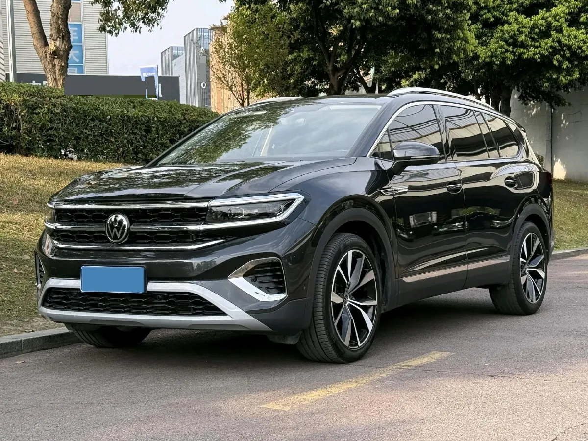 2021 Volkswagen Talagon 2.5T 299HP V6 7DCT,autocango,china used car exporter,china ev exporter,chinese used car exporter,chinese used ev exporter