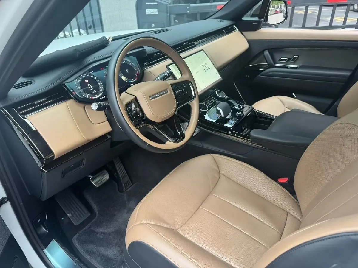 2023 Land Rover Range Rover Sport 3.0T 400HP L6 8AT,autocango,china used car exporter,china ev exporter,chinese used car exporter,chinese used ev exporter