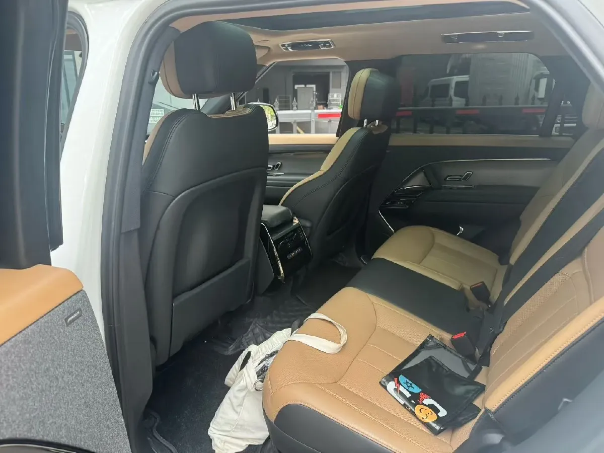 2023 Land Rover Range Rover Sport 3.0T 400HP L6 8AT,autocango,china used car exporter,china ev exporter,chinese used car exporter,chinese used ev exporter