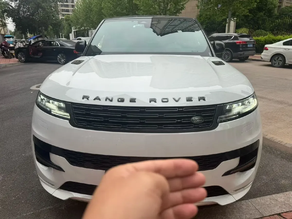 2023 Land Rover Range Rover Sport 3.0T 400HP L6 8AT,autocango,china used car exporter,china ev exporter,chinese used car exporter,chinese used ev exporter