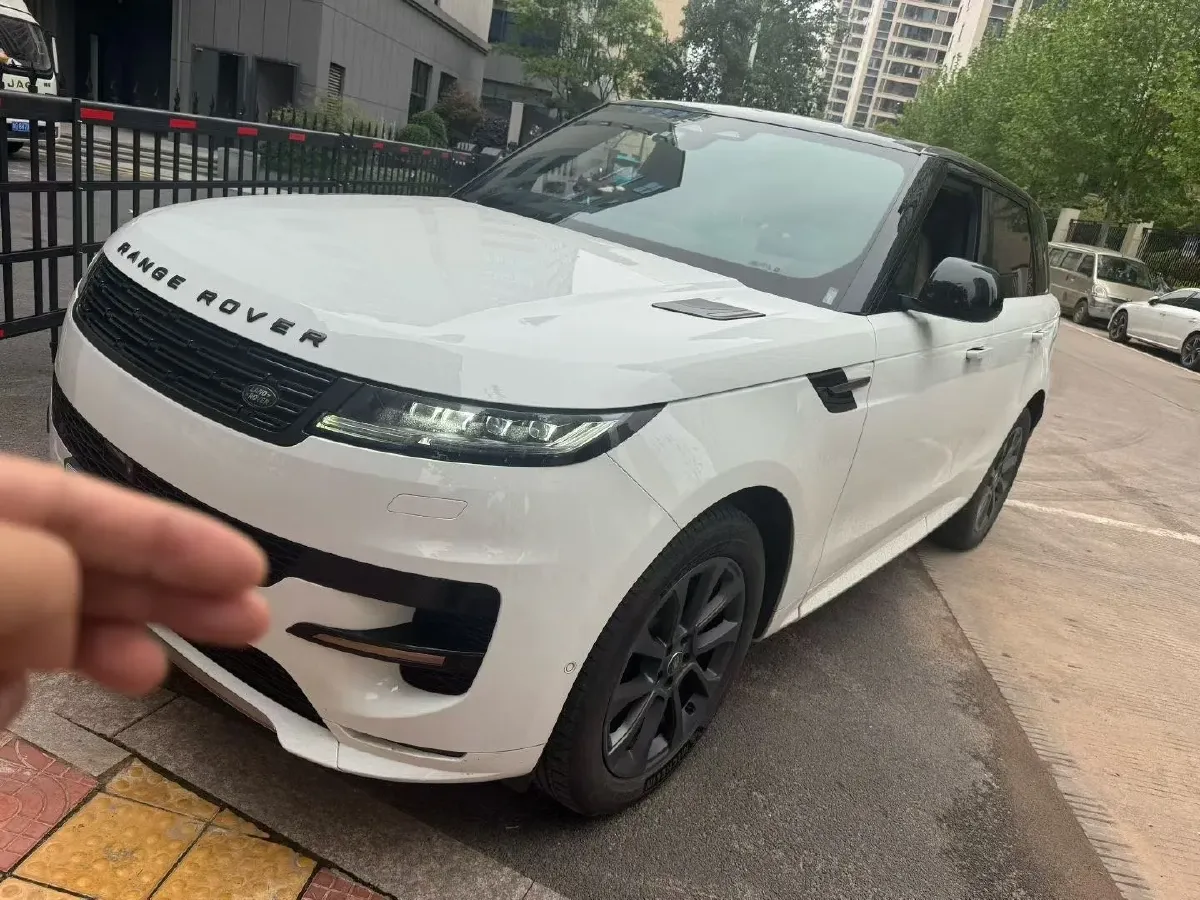 2023 Land Rover Range Rover Sport 3.0T 400HP L6 8AT,autocango,china used car exporter,china ev exporter,chinese used car exporter,chinese used ev exporter