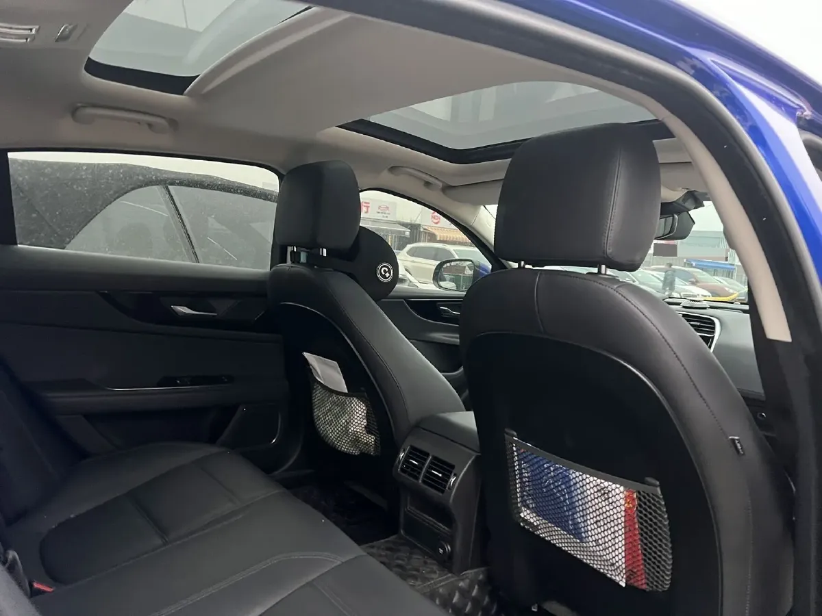 2020 Jaguar XEL 2.0T 200HP L4 8AT,autocango,china used car exporter,china ev exporter,chinese used car exporter,chinese used ev exporter