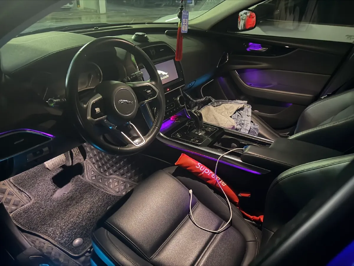 2020 Jaguar XEL 2.0T 200HP L4 8AT,autocango,china used car exporter,china ev exporter,chinese used car exporter,chinese used ev exporter