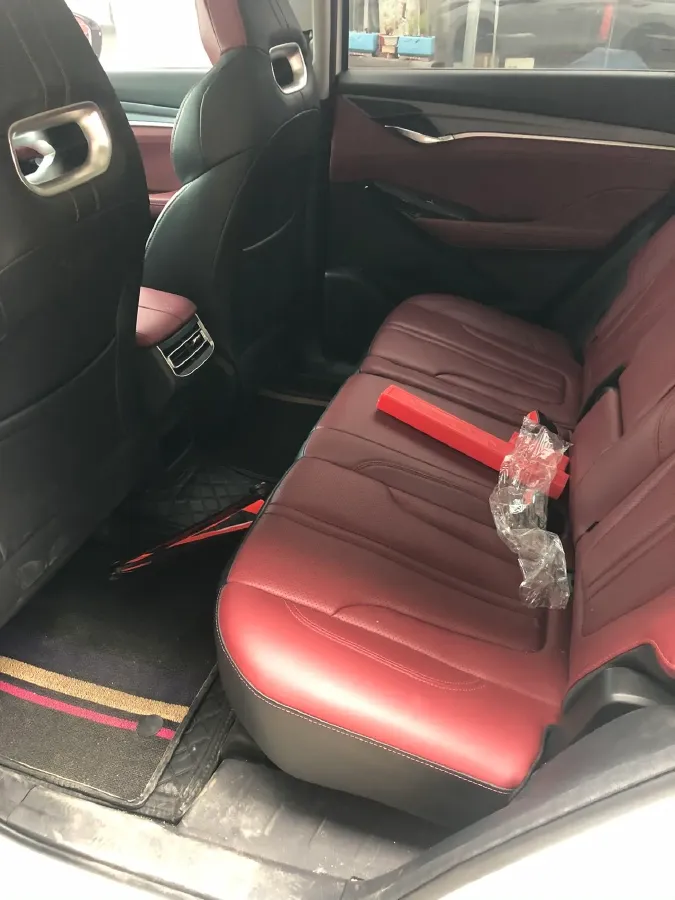 2022 ChangAn CS75 Plus 1.5T 178HP L4 6AT,autocango,china used car exporter,china ev exporter,chinese used car exporter,chinese used ev exporter