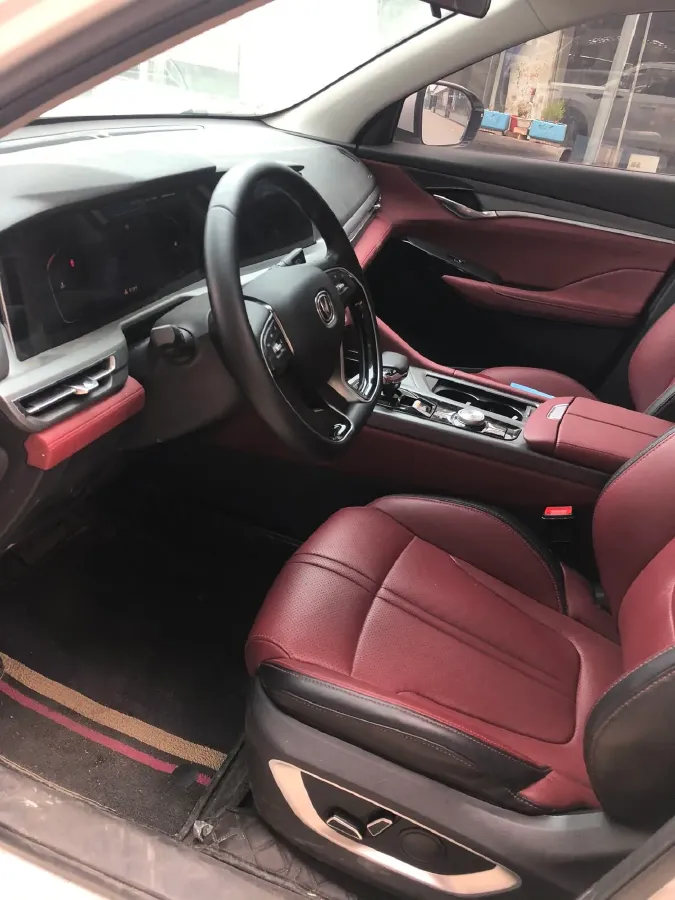 2022 ChangAn CS75 Plus 1.5T 178HP L4 6AT,autocango,china used car exporter,china ev exporter,chinese used car exporter,chinese used ev exporter