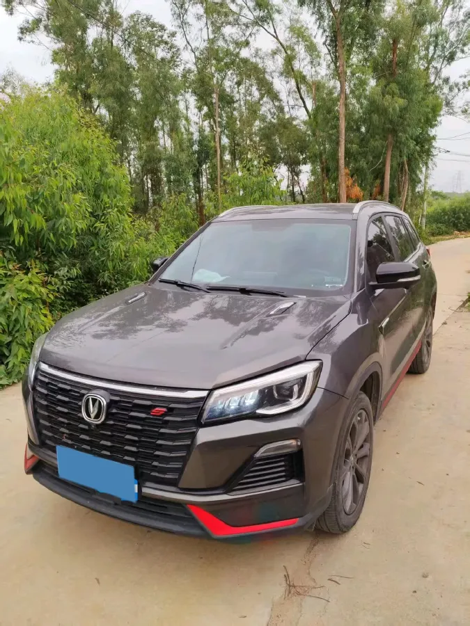 2022 ChangAn CS75 1.5T 180HP L4 7DCT,autocango,china used car exporter,china ev exporter,chinese used car exporter,chinese used ev exporter