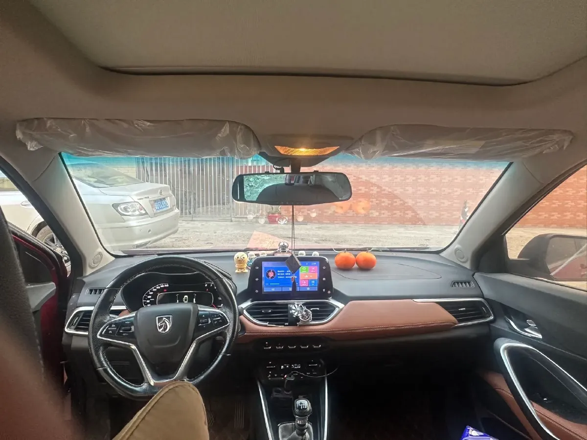 2019 Bestune X40 1.6L 114HP L4 5MT,autocango,china used car exporter,china ev exporter,chinese used car exporter,chinese used ev exporter