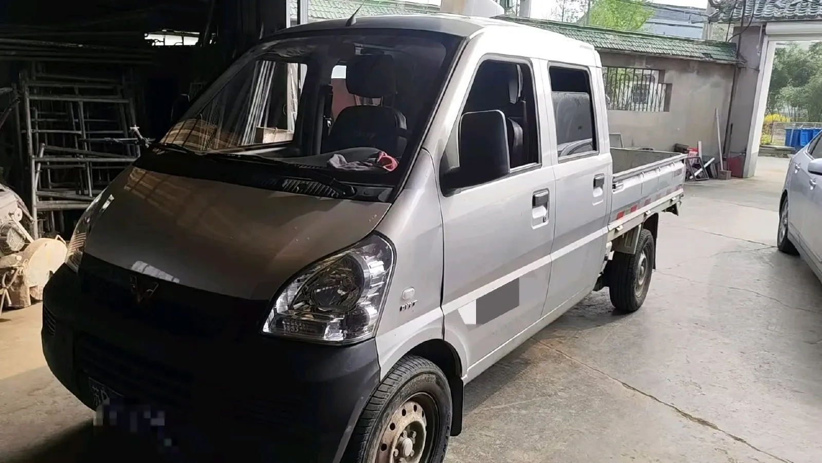 2023 WuLing RongGuang Mini Truck 1.5L 102HP L4 5MT,autocango,china used car exporter,china ev exporter,chinese used car exporter,chinese used ev exporter