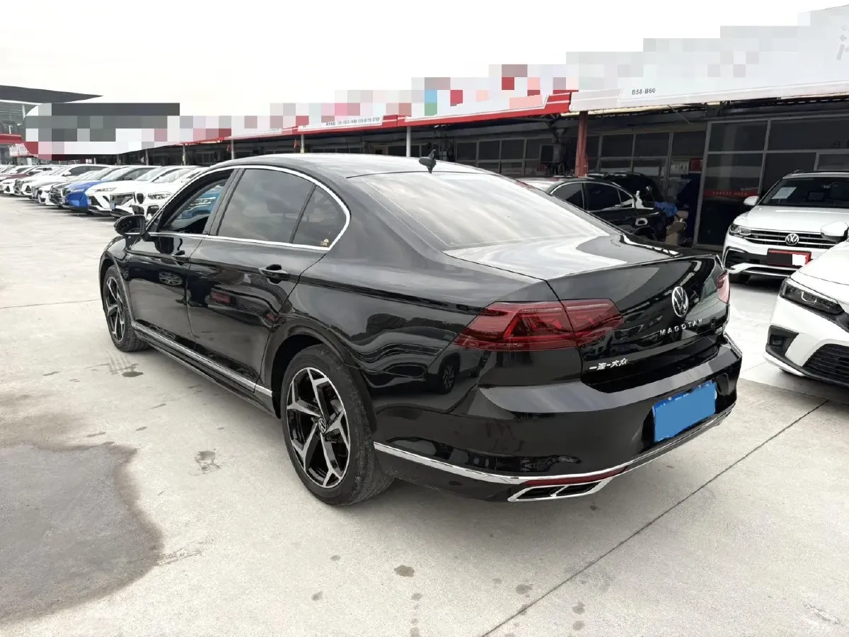 2023 Volkswagen Magotan 2.0T 186HP L4 7DCT,autocango,china used car exporter,china ev exporter,chinese used car exporter,chinese used ev exporter
