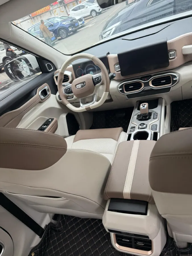 2020 Geely ICON 1.5T 177HP L3 7DCT,autocango,china used car exporter,china ev exporter,chinese used car exporter,chinese used ev exporter