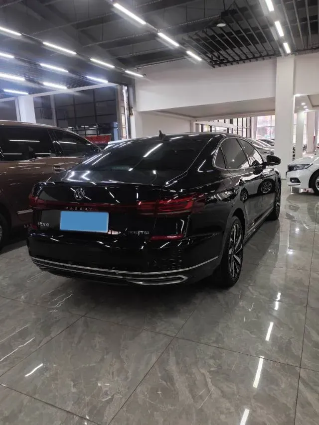 2023 Volkswagen Passat 2.0T 186HP L4 7DCT,autocango,china used car exporter,china ev exporter,chinese used car exporter,chinese used ev exporter