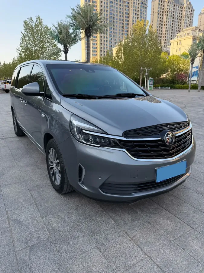 2022 Buick GL8 2.0T 237HP L4 9AT,autocango,china used car exporter,china ev exporter,chinese used car exporter,chinese used ev exporter