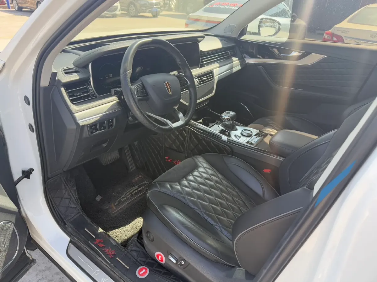 2019 HongQi HS5 2.0T 224HP L4 6AT,autocango,china used car exporter,china ev exporter,chinese used car exporter,chinese used ev exporter