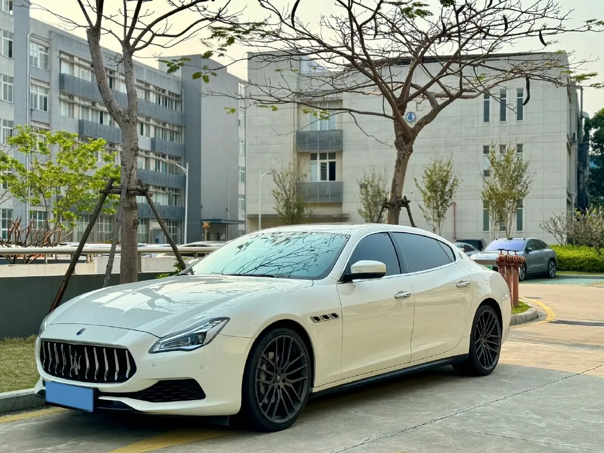 2021 Maserati Quattroporte 3.0T 350HP V6 8AT,autocango,china used car exporter,china ev exporter,chinese used car exporter,chinese used ev exporter