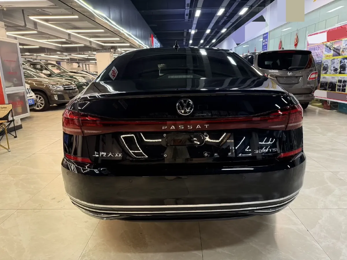 2024 Volkswagen Passat 2.0T 220HP L4 7DCT,autocango,china used car exporter,china ev exporter,chinese used car exporter,chinese used ev exporter