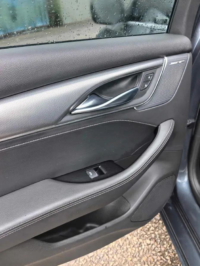 2021 Cadillac CT5 2.0T 237HP L4 10AT,autocango,china used car exporter,china ev exporter,chinese used car exporter,chinese used ev exporter