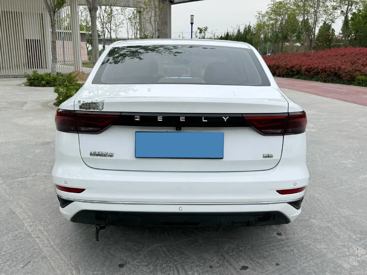 2023 Geely Emgrand 1.5L 127HP L4 5MT,autocango,china used car exporter,china ev exporter,chinese used car exporter,chinese used ev exporter
