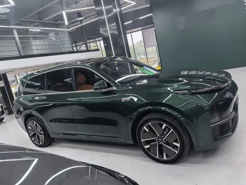 2025 Li L9 Range Extended 154HP REEV,autocango,china used car exporter,china ev exporter,chinese used car exporter,chinese used ev exporter