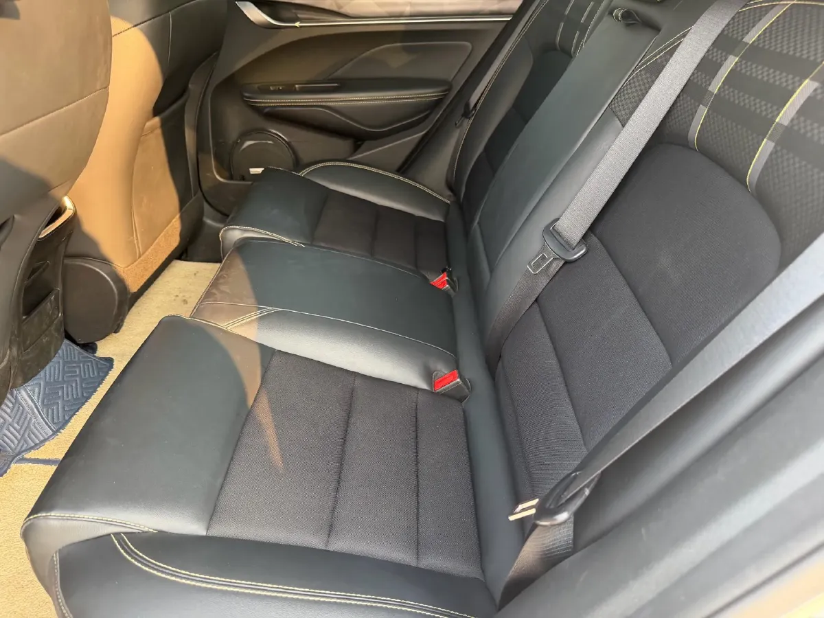 2021 Geely Binray 1.4T 141HP L4 CVT,autocango,china used car exporter,china ev exporter,chinese used car exporter,chinese used ev exporter