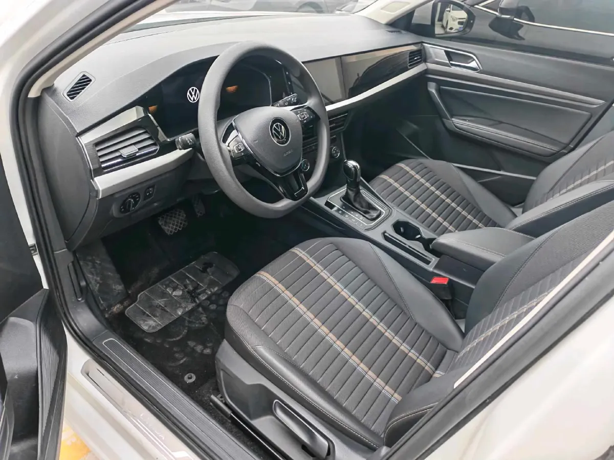 2022 Volkswagen Sagitar 1.2T 116HP L4 7DCT,autocango,china used car exporter,china ev exporter,chinese used car exporter,chinese used ev exporter