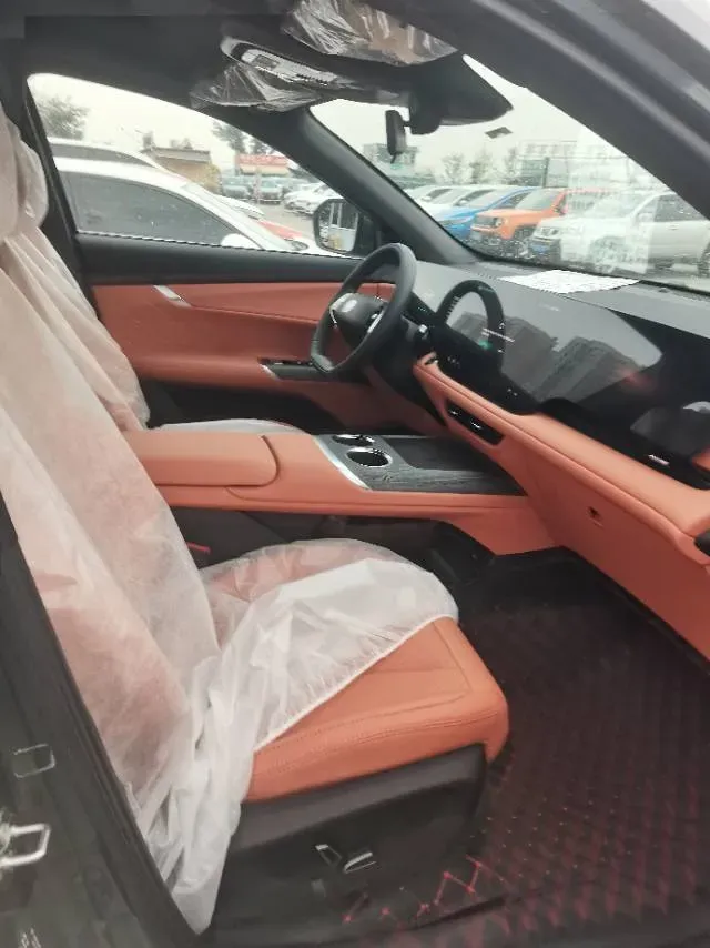 2025 ChangAn UNI-Z 1.5T 192HP L4 7DCT,autocango,china used car exporter,china ev exporter,chinese used car exporter,chinese used ev exporter