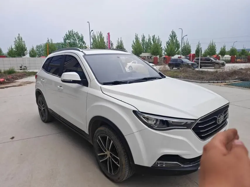 2018 Bestune X40 1.6L 114HP L4 6AT,autocango,china used car exporter,china ev exporter,chinese used car exporter,chinese used ev exporter