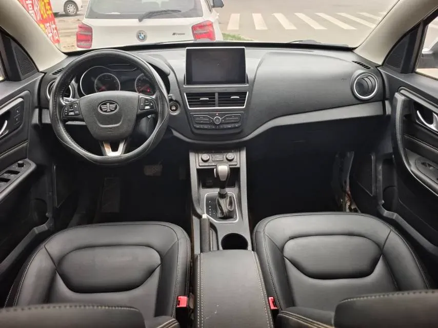 2018 Bestune X40 1.6L 114HP L4 6AT,autocango,china used car exporter,china ev exporter,chinese used car exporter,chinese used ev exporter