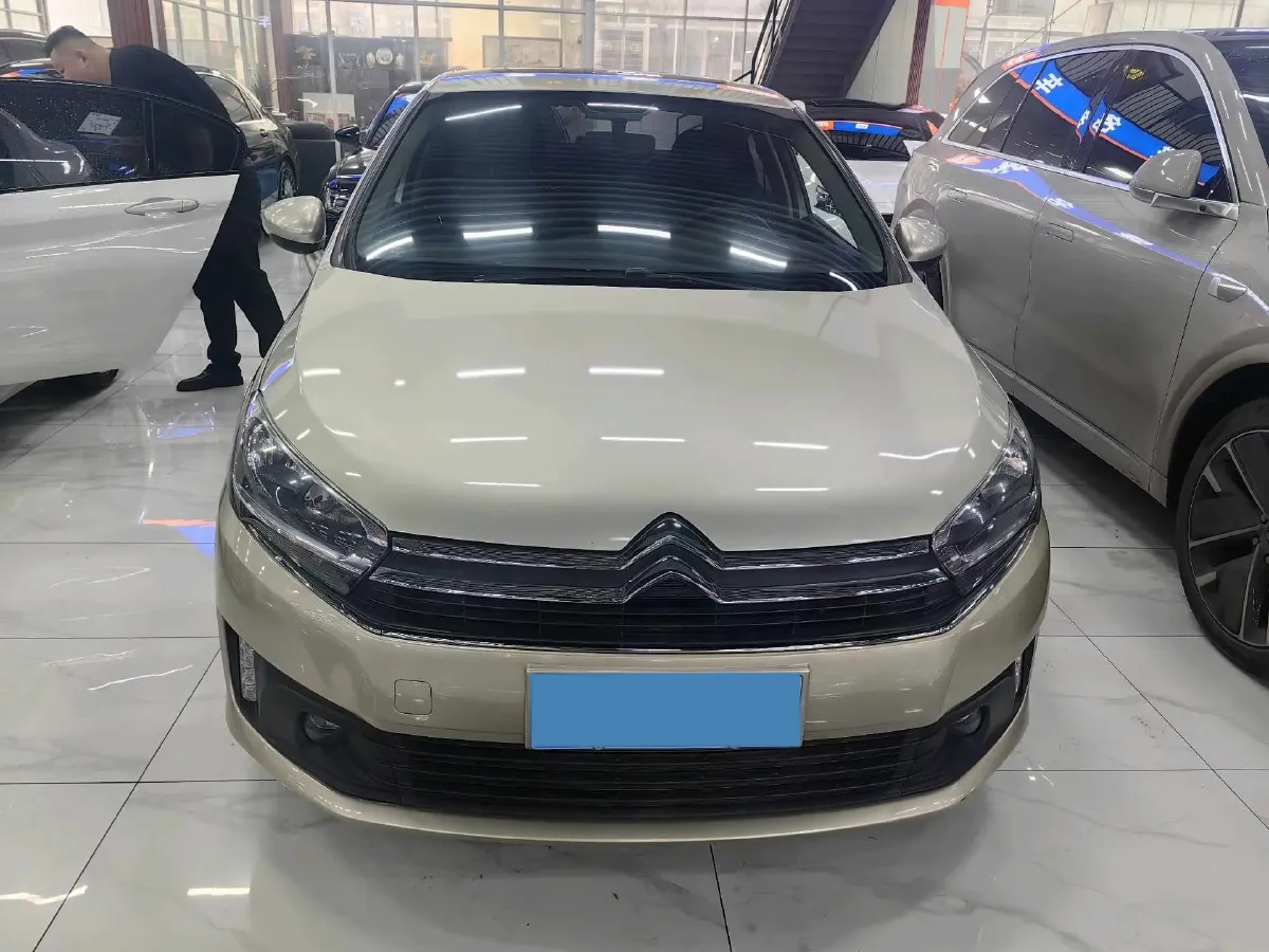 2018 Citroen C4 C-Quatre 1.6L 117HP L4 6AT,autocango,china used car exporter,china ev exporter,chinese used car exporter,chinese used ev exporter