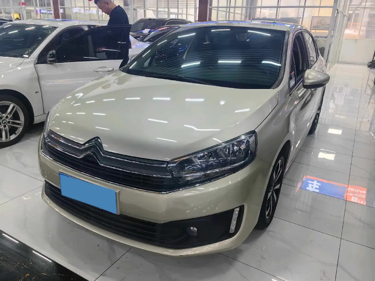 2018 Citroen C4 C-Quatre 1.6L 117HP L4 6AT,autocango,china used car exporter,china ev exporter,chinese used car exporter,chinese used ev exporter