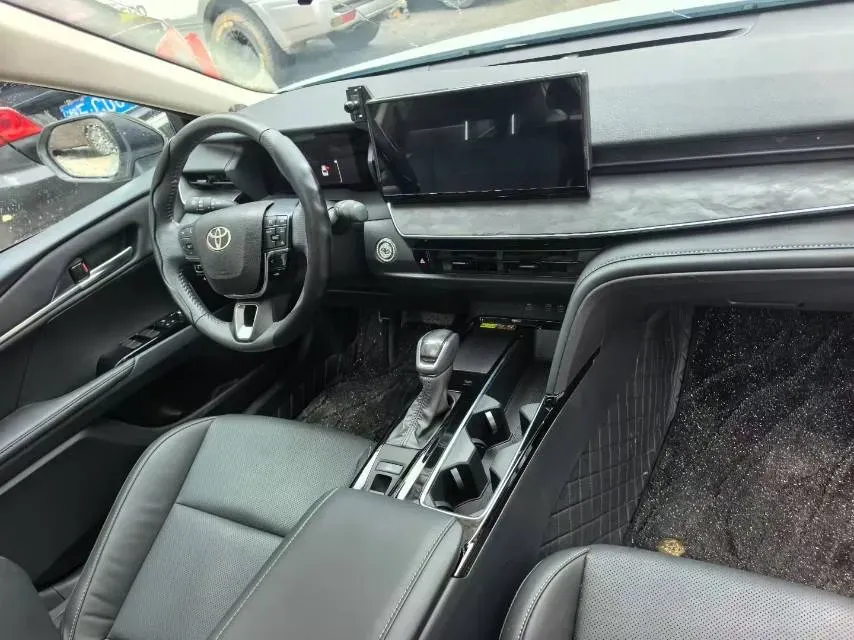 2024 Toyota Camry 2.0L 173HP L4 CVT,autocango,china used car exporter,china ev exporter,chinese used car exporter,chinese used ev exporter