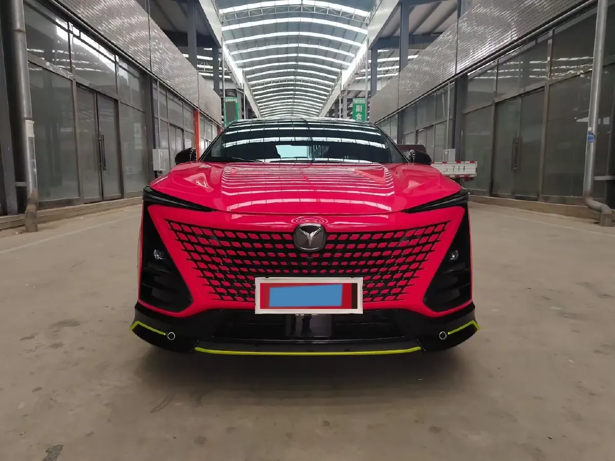 2022 ChangAn UNI-T 1.5T 188HP L4 7DCT,autocango,china used car exporter,china ev exporter,chinese used car exporter,chinese used ev exporter