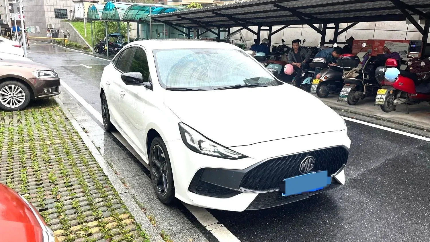 2022 MG 5 1.5T 173HP L4 7DCT,autocango,china used car exporter,china ev exporter,chinese used car exporter,chinese used ev exporter