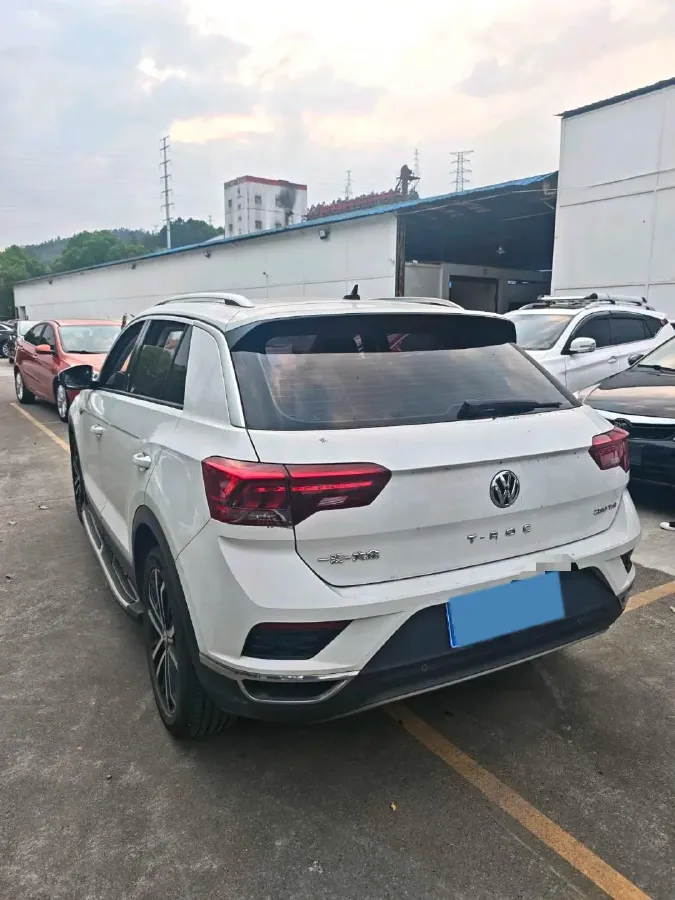2019 Volkswagen T-Roc 1.4T 150HP L4 7DCT,autocango,china used car exporter,china ev exporter,chinese used car exporter,chinese used ev exporter